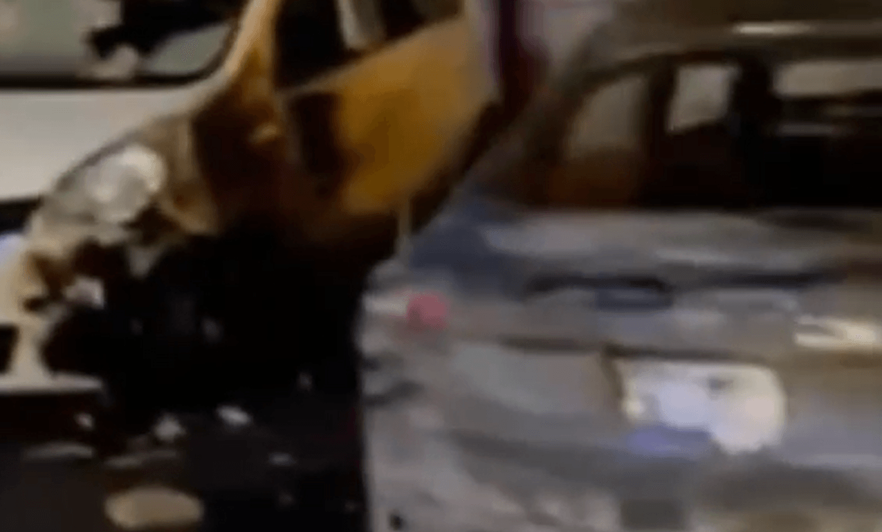 כך נראית תחנת המשטרה בכפר מנדא לאחר התפרעויות ערביות