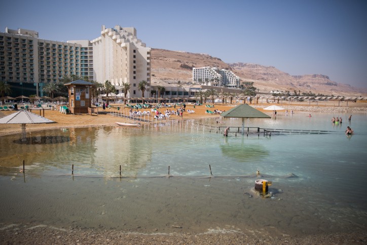 זוג מחוסן נמצא חיובי לקורונה; מי שבא עמם במגע נדרש להיבדק
