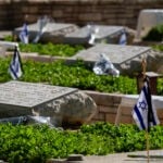 על רקע הסערה הפוליטית: אלו השרים והח"כים שישתתפו בטקסי יום הזיכרון