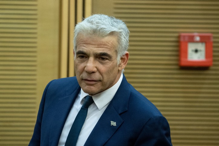 שר החוץ לפיד על ארה''ב: "הדמוקרטים הופקרו, הם כועסים"