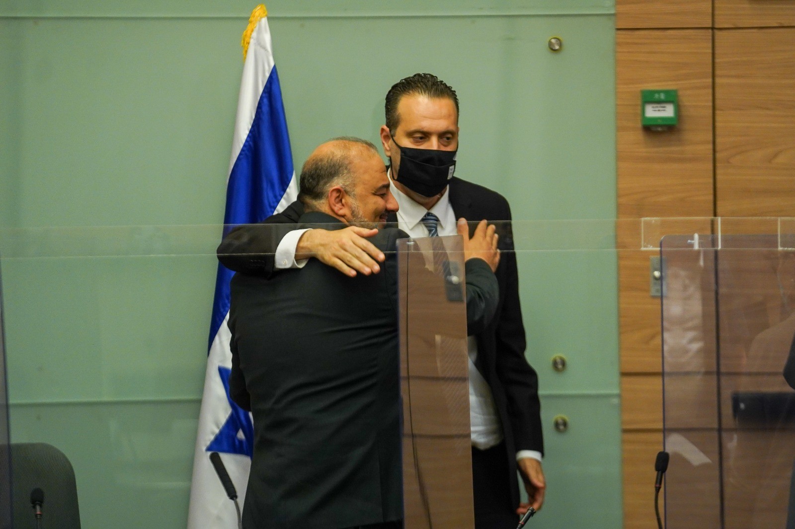 חכ"ל בליכוד מודה: "נוהלו מגעים עם עבאס - טעות אסטרטגית"