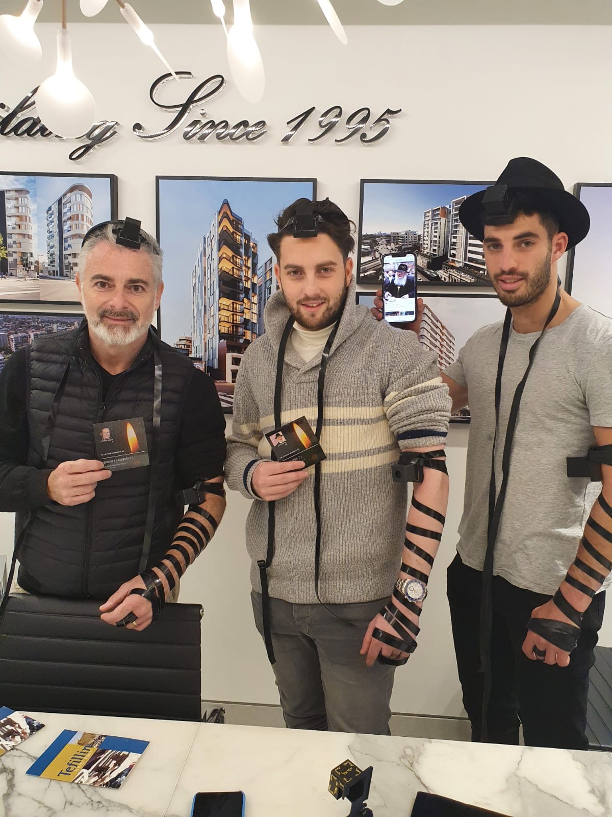 זנדברג, שומעת? מיזם התפילין האוסטרלי יוצא לדרך
