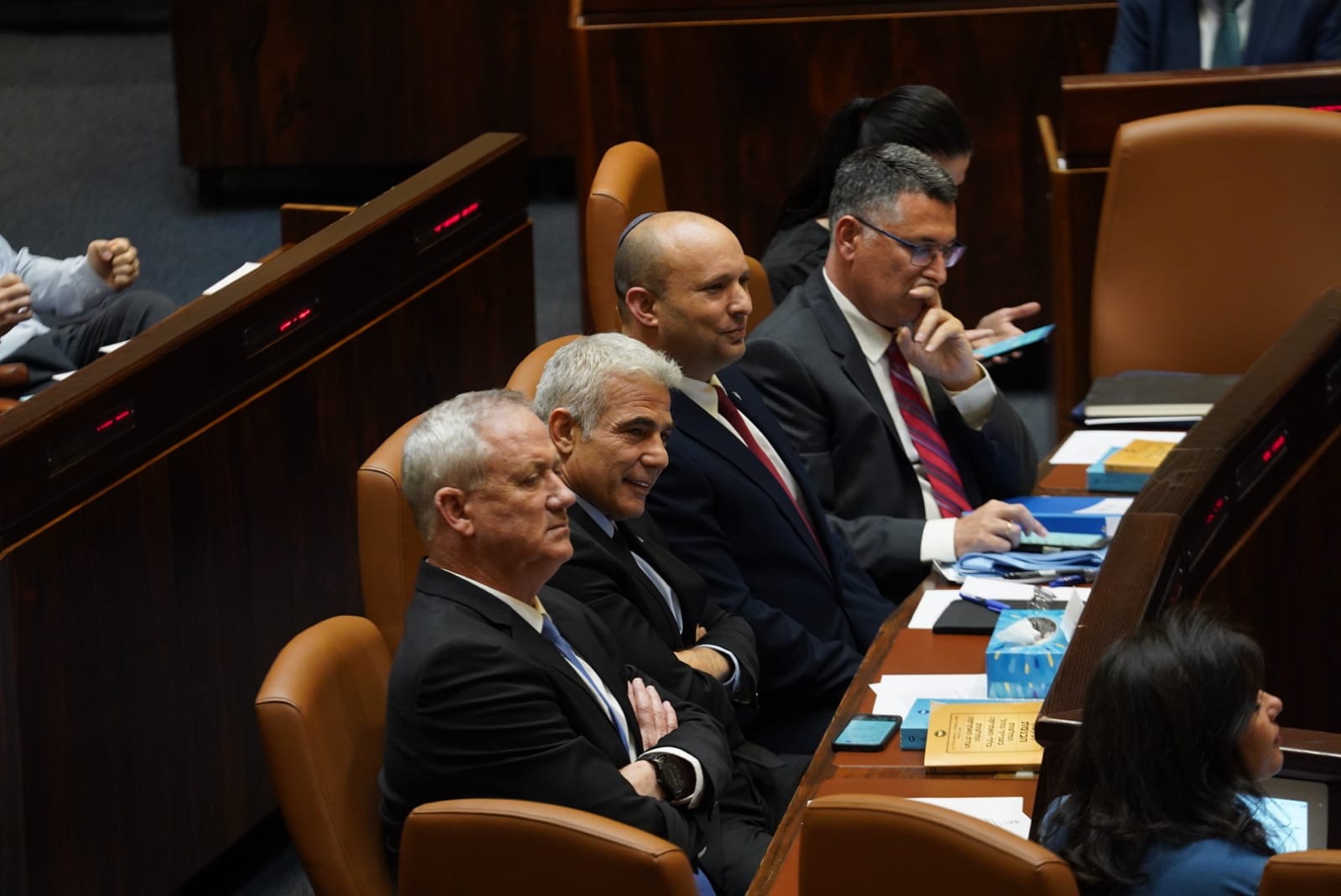 נדחו הצעות אי האמון הראשונות נגד ממשלת בנט-לפיד