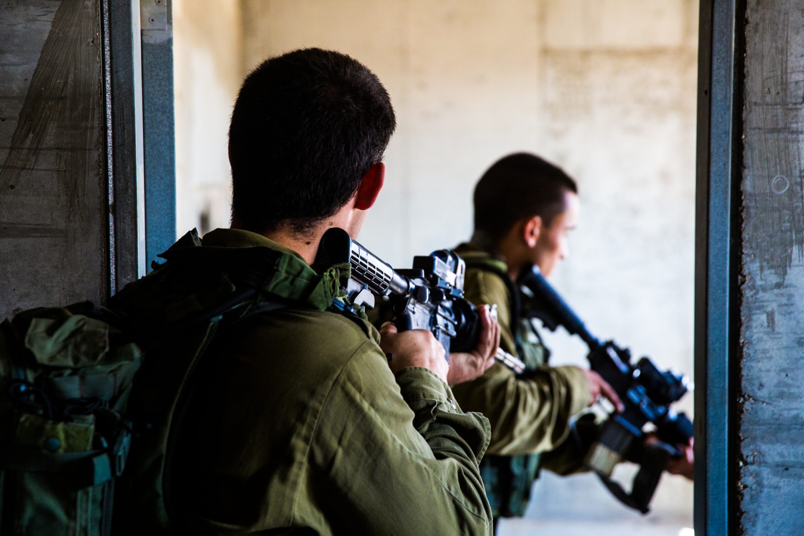 האם כניסת צה״ל לבתי מחבלים תיפסק בגלל השמאל הקיצוני?