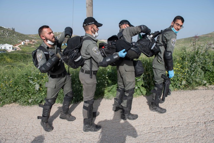 המחט מסרב לאשר ברית מילה בקומי אורי: "צו דרקוני והזוי"