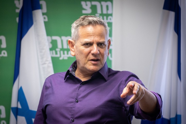 קרע בקואליציה: מרצ הודיעה שתתנגד לחוק האזרחות