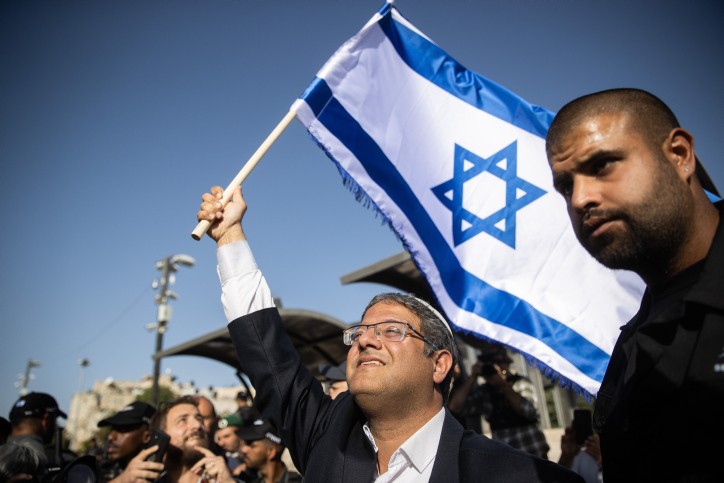 בן-גביר: "הטירות של הבדואים עושות חשק לבוא לגור כאן"