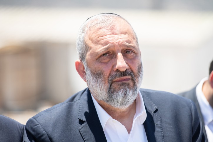 "שיפור איכות החיים והקלת נטל יוקר המחיה": הסיכום בין דרעי לסמוטריץ'
