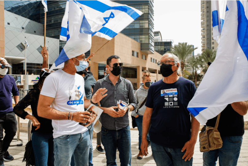 לאחר שירה בערבי שפרץ לרכבו - אריה שיף הורשע בהמתה בקלות דעת