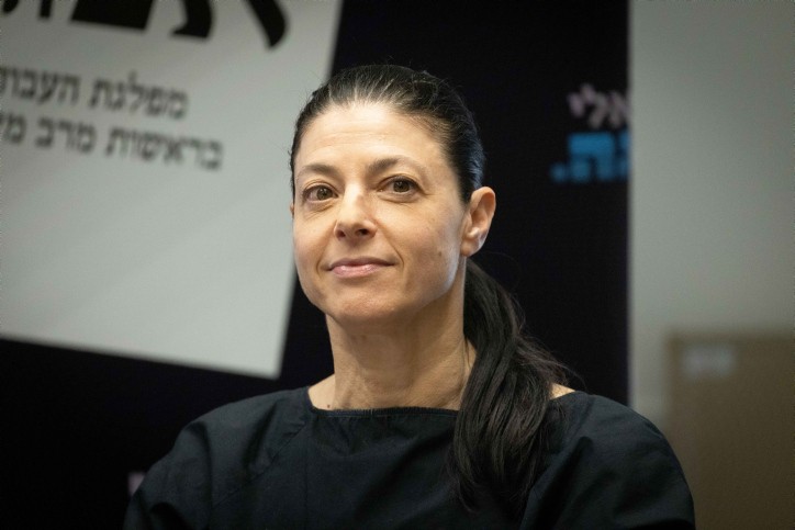מרב מיכאלי מתחייבת: "נבטל את מונופול הנישואין"
