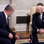 תיעוד מביך של ביידן נרדם באמצע הפגישה עם ראש הממשלה בנט