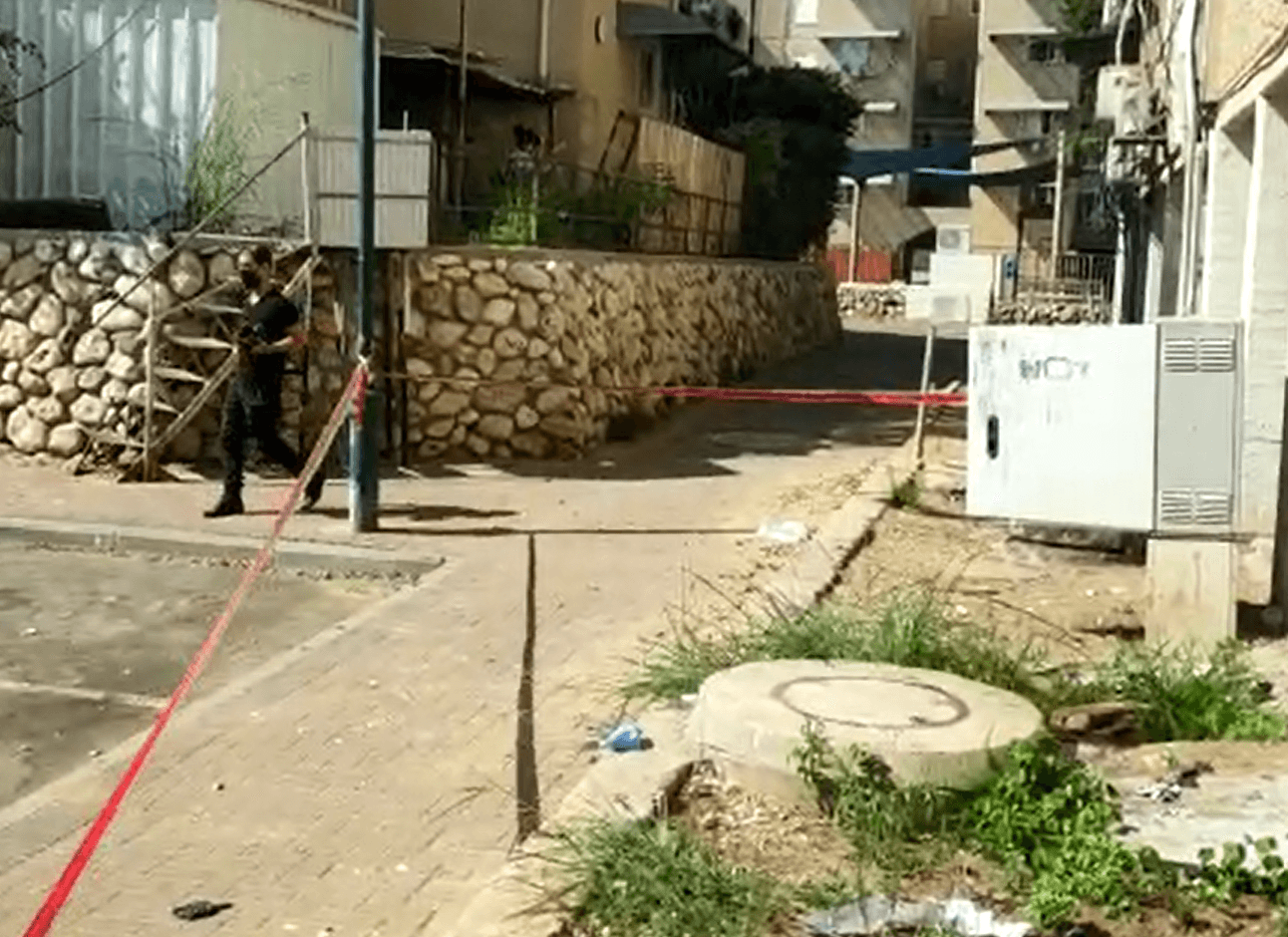 שכנת הנרצחת בשדרות: "הבן שלה אמר - 'בואי תראי, רצחתי אותה'"
