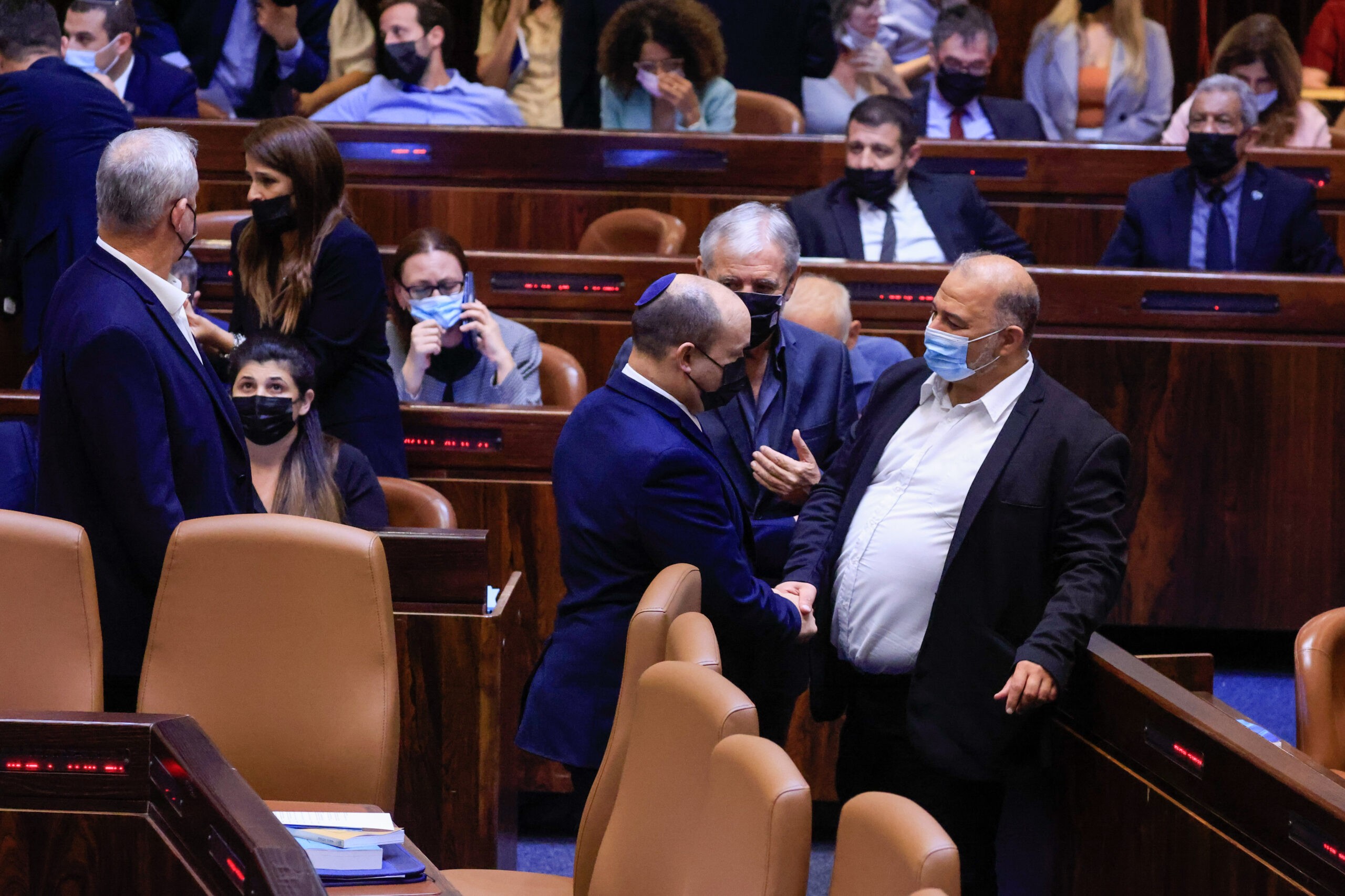 ראש הממשלה בנט: "מצב האלימות בחברה הערבית הגיע לקו אדום"