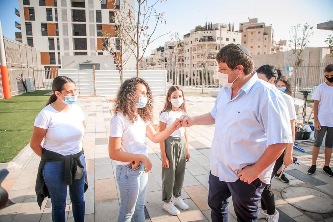 למען קשישים ואנשים עם מוגבלות: המחווה המרגשת של עיריית פ"ת