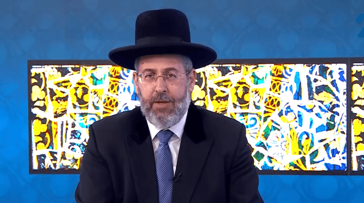 הרב הראשי עונה: חלמתי שמישהו נפטר - מותר לספר על כך?