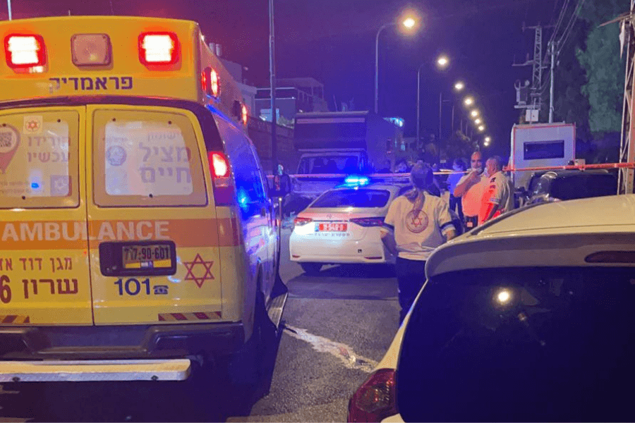צעיר נדקר למוות בנתניה, החשד: ניסה להתנקש ונרצח בעצמו
