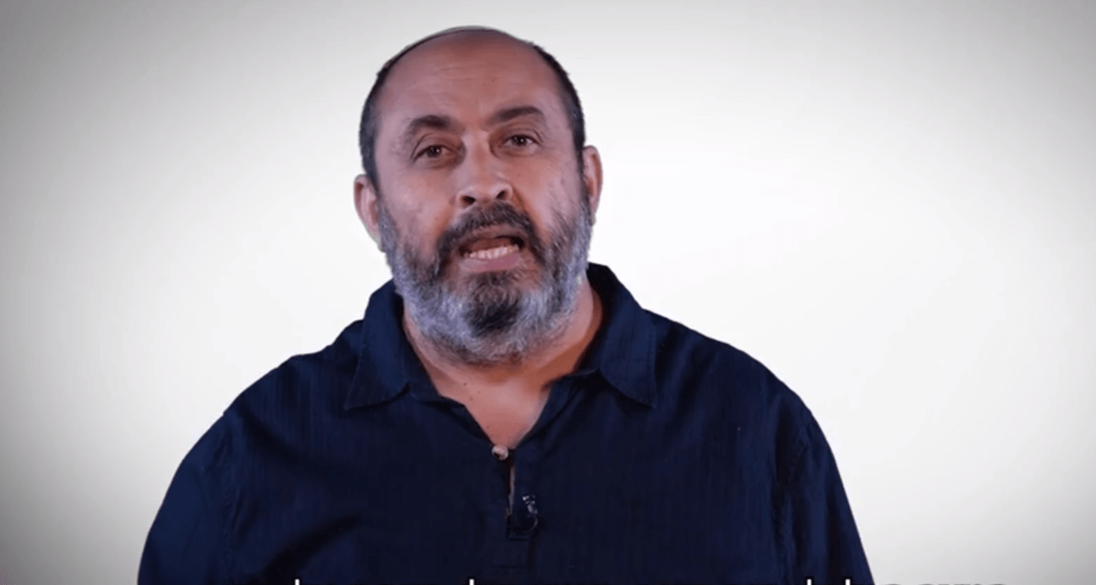 צפו: מה הדבר שהבין הרב מרדכי אליהו ביום הבר-מצווה?