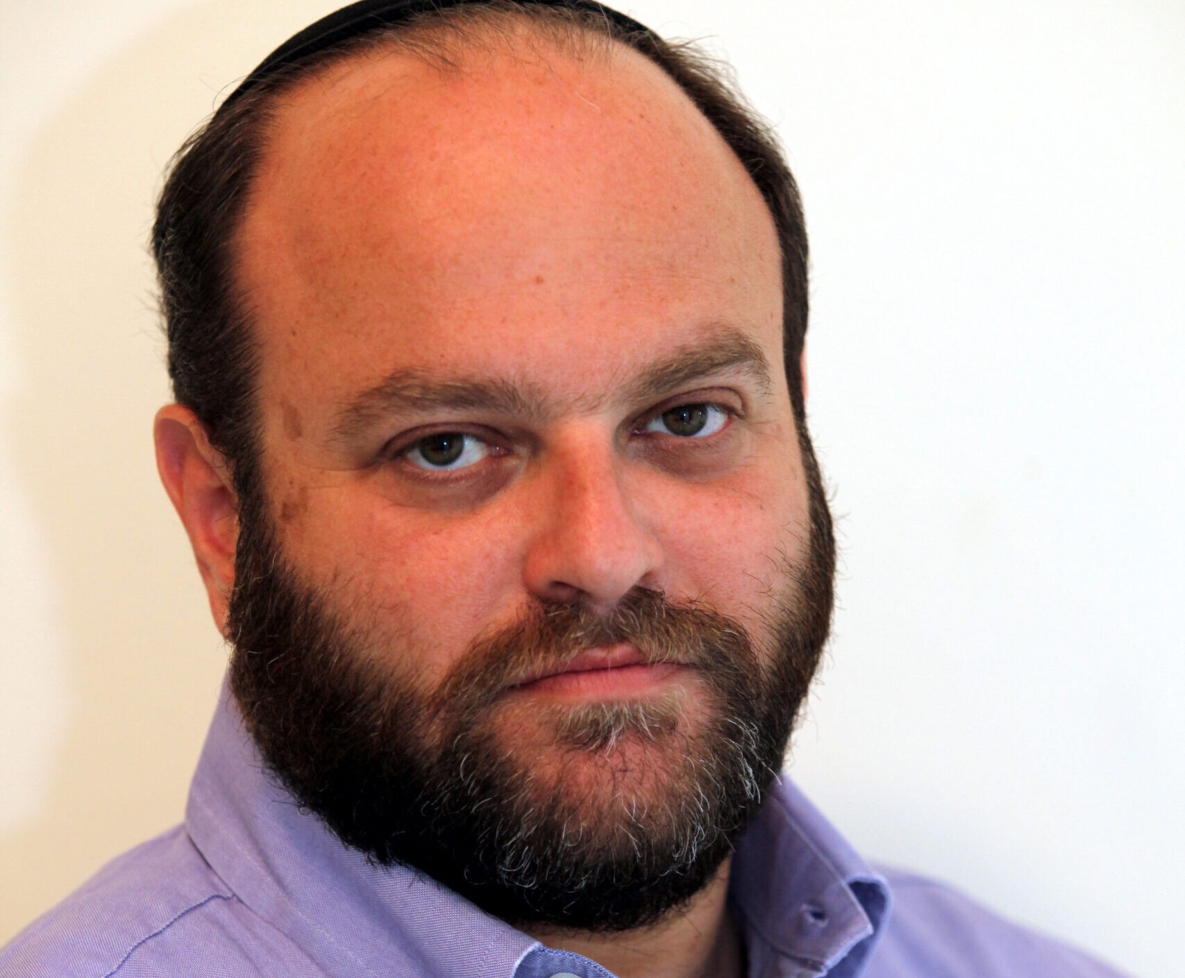 "אם הייתי ממשיך - הייתי מת" | איש התקשורת בשיתוף מטלטל