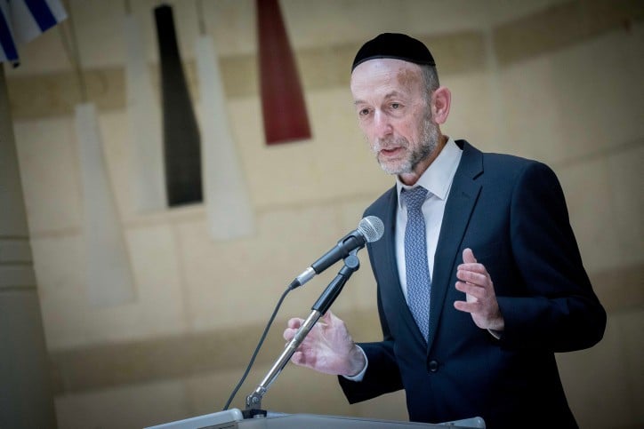 מותר גם לפרגן: סגן שר התחבורה לשעבר מחמיא למרב מיכאלי