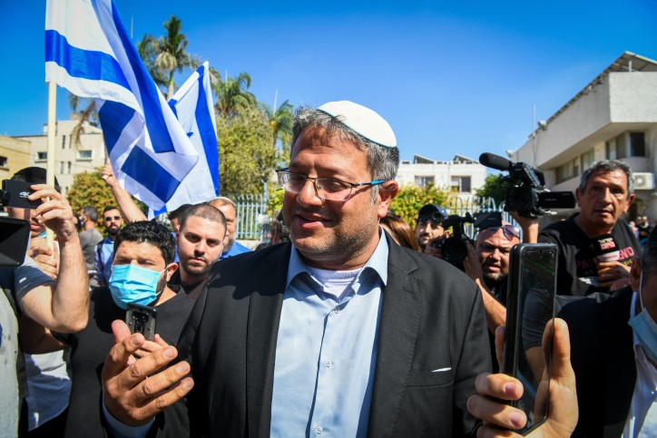 בן-גביר תובע בעלים של קבוצת כדורגל: "הכפשת אותי - תשלם"