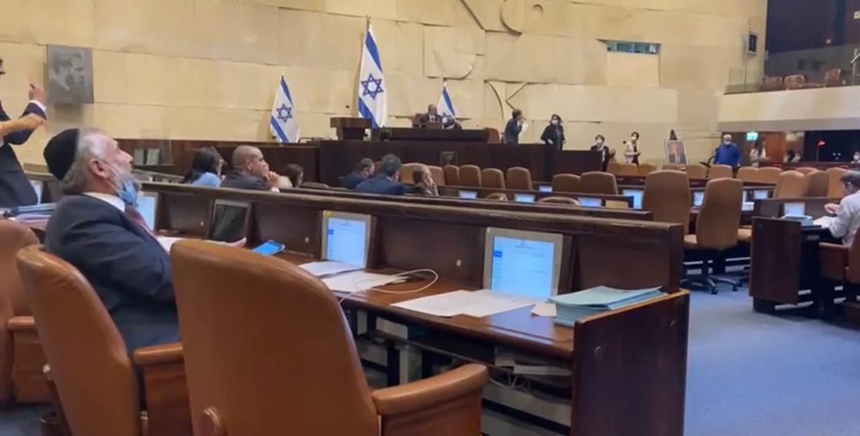 "תסתום את הפה שלך" | מהומה בכנסת על הפלת חוק שכר החיילים