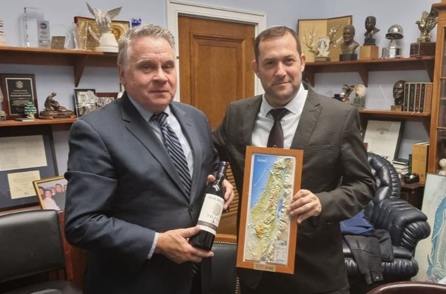 "עומדים לצידכם": חברי קונגרס וסנאט יילחמו על בנייה בשומרון