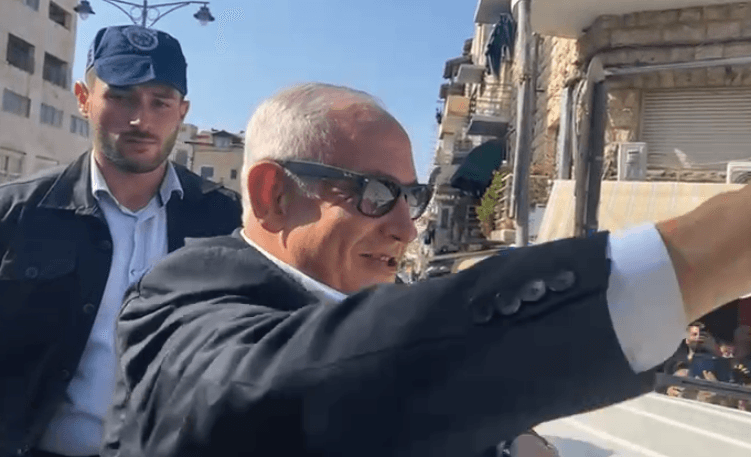 נתניהו הגיע לשוק מחנה יהודה - כך קיבלו אותו האזרחים | צפו