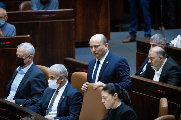 חוק ההסדרים אושר ברוב של 61 תומכים מול 57 מתנגדים