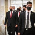 חפץ: "מעולם לא קיבלתי מנתניהו להעביר מסר לאלוביץ'"