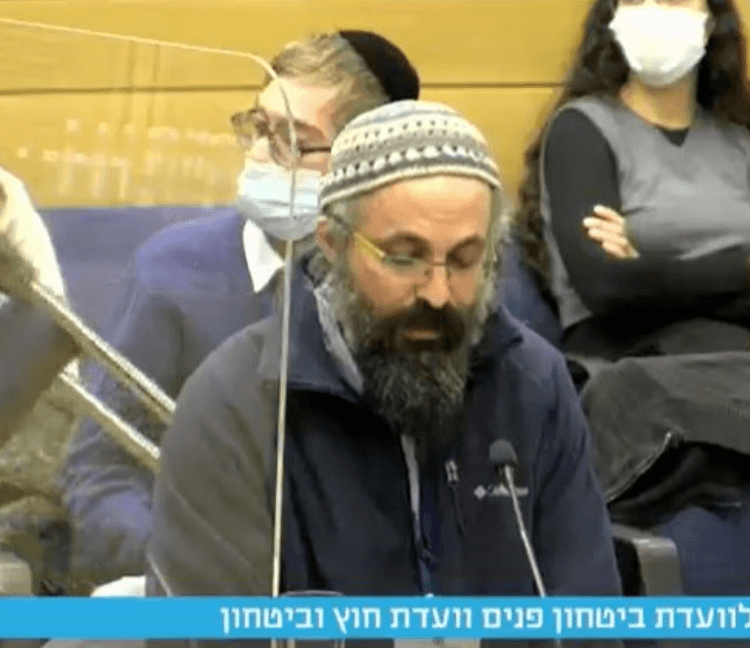 אביו של אהוביה סנדק ביקר את המשטרה, ח"כ בן ברק נזף בו