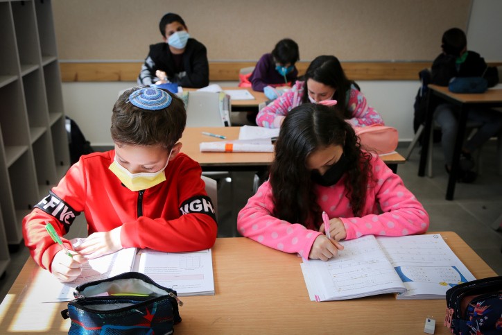 למידה בזום "ככל הניתן", עשרות מדינות כבר לא אדומות