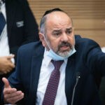"מאות אלפים יבואו להילולה": ח"כ יעקב מרגי זועם בכנסת | צפו