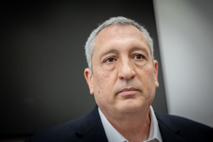 פילבר בעדותו: "חפץ לא העביר לי שום מסר רגולטורי מנתניהו"