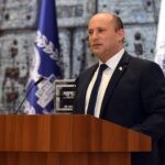 בנט: "רואה בחומרה את התבטאותו של שר החוץ הרוסי"
