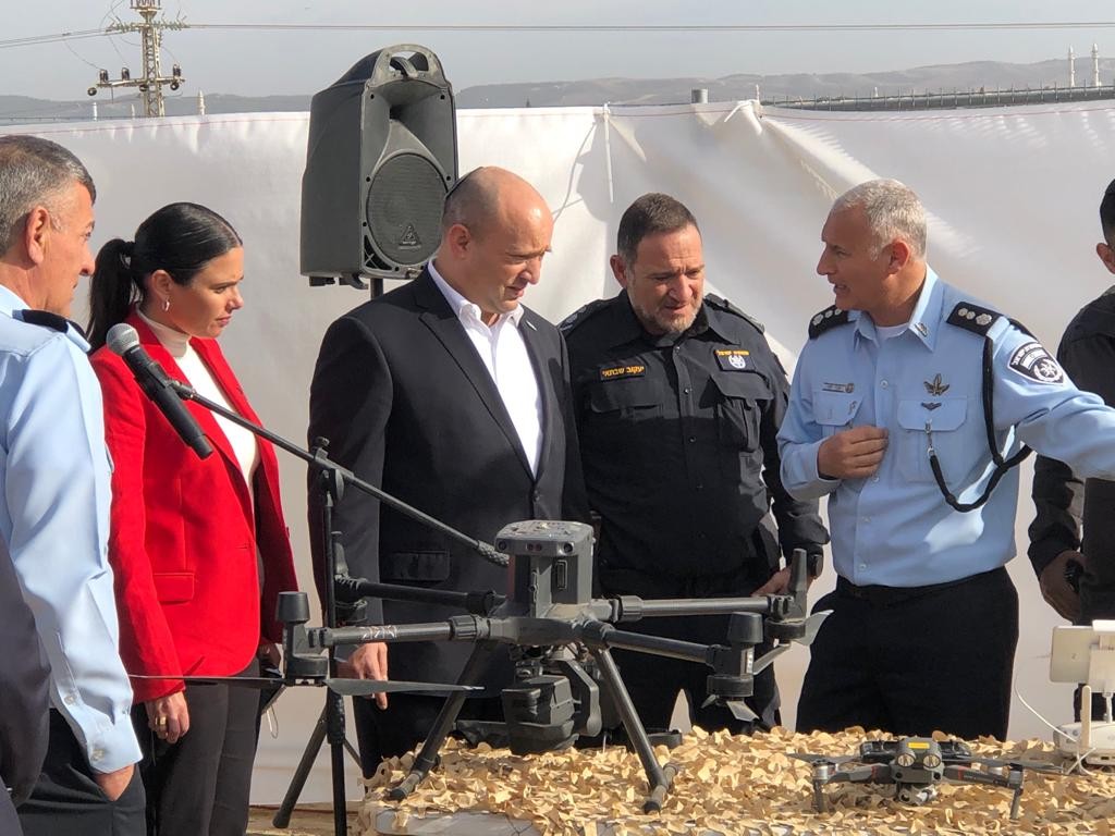 ראש הממשלה נפתלי בנט בסיור בדרום. צילום: אריאל עידן
