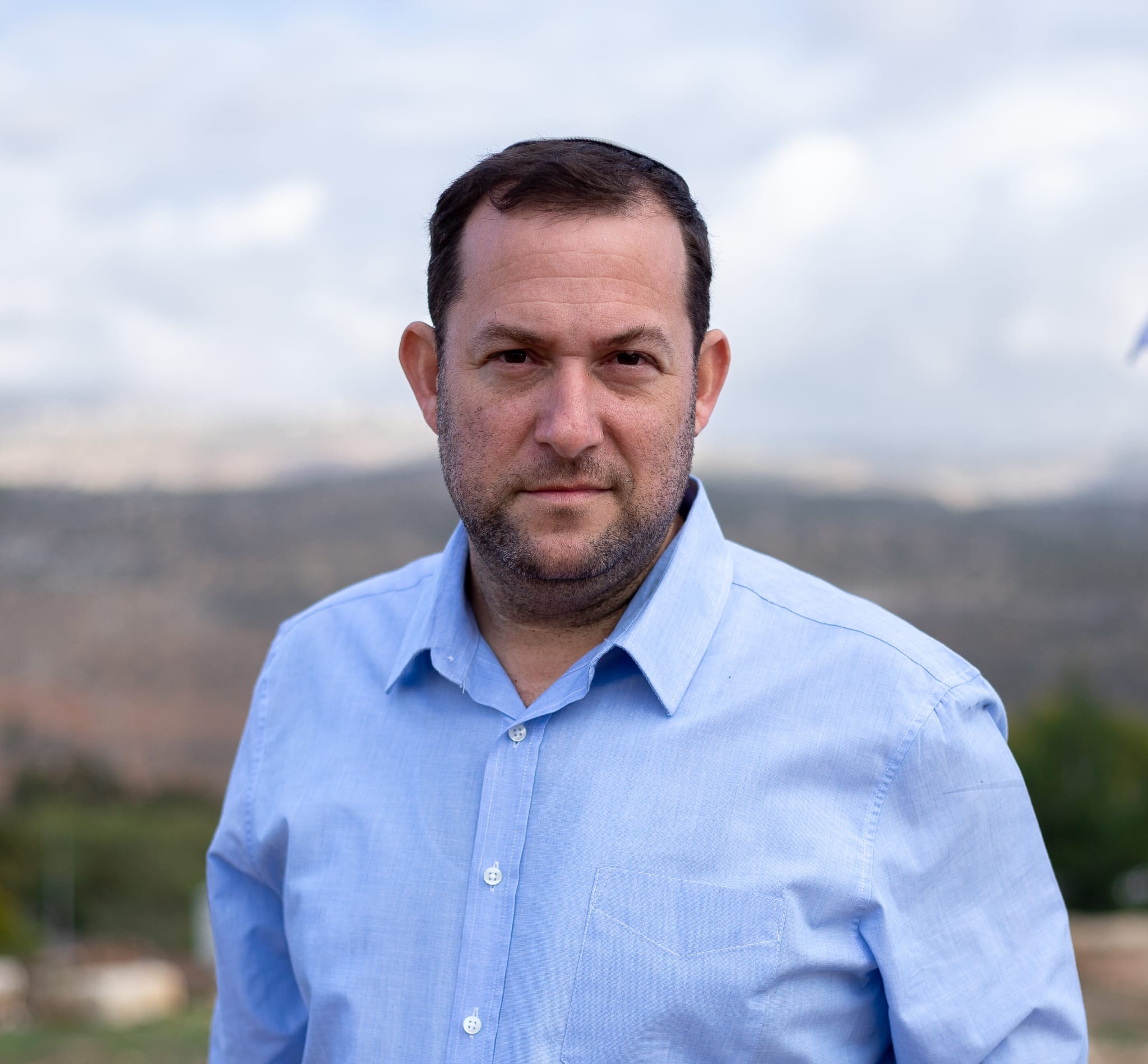 יוסי דגן במתקפה על בר-לב: "מפיץ קיצוניות - בושה שהוא שר"