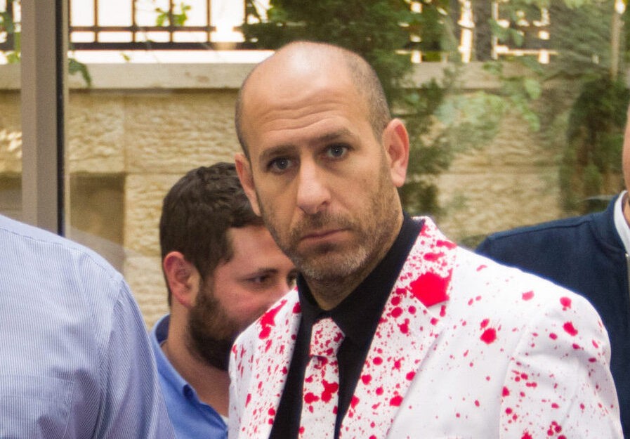 חנוך דאום הוציא ספר חדש: "תעזרו לי להפיץ את הבשורה"