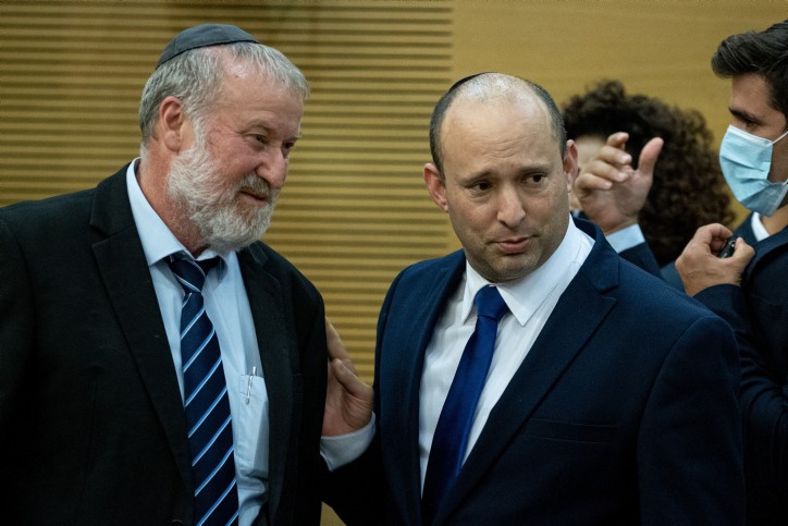 בנט, פתח בחקירה מיידית נגד מנדלבליט, שי ניצן ואלשיך | דעה