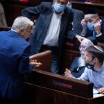 "דמגוג קטן חלול ומסית": קמפיין ההפחדה של לפיד והתגובה הזועמת של סמוטריץ'