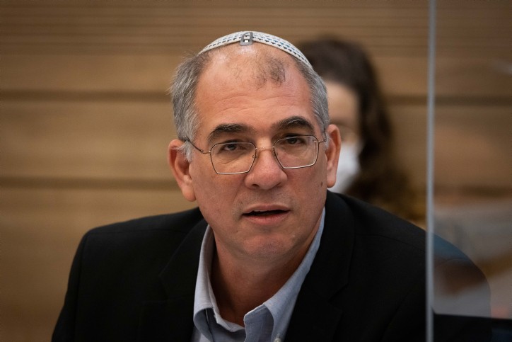אורבך מפסיק להצביע עם הקואליציה עד העברת תקנות יו״ש