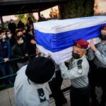 אביו של קצין אגוז שנהרג: "רשלנות, אני רוצה הסברים מהרמטכ"ל"