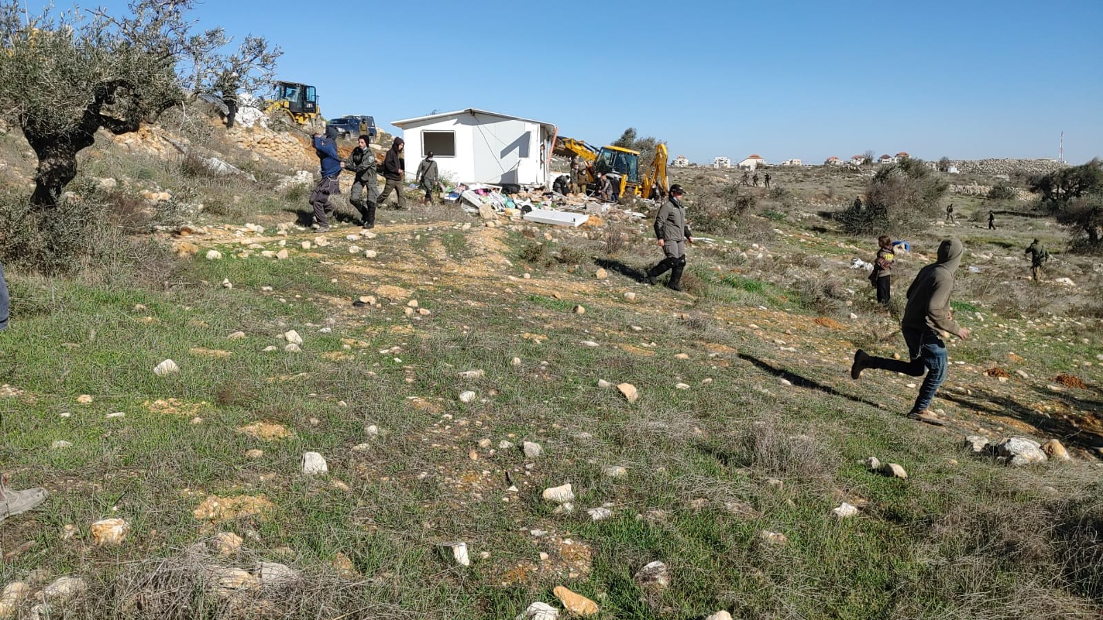 העצורים בפינוי גבעת עוז ציון שוחררו ללא תנאים מגבילים
