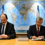 ישראל וטיסנקרופ הגרמנית חתמו על הסכם לייצור שלוש צוללות