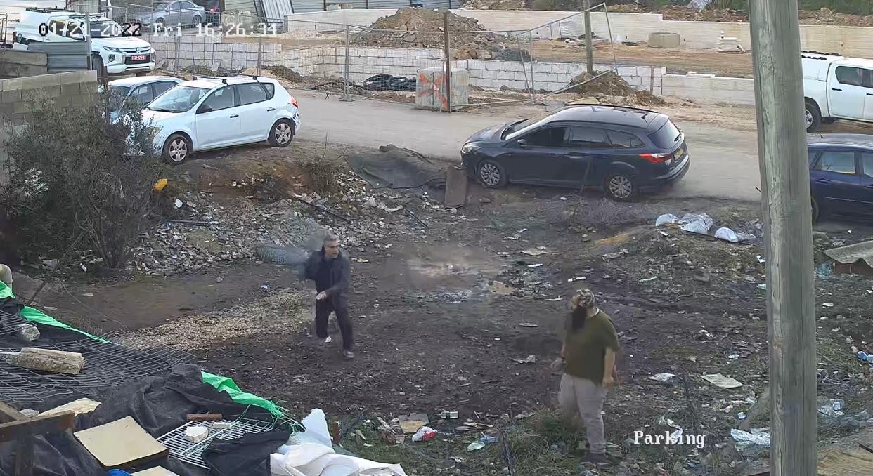 אלימות השמאל: יהודי הותקף בשמעון הצדיק | צפו