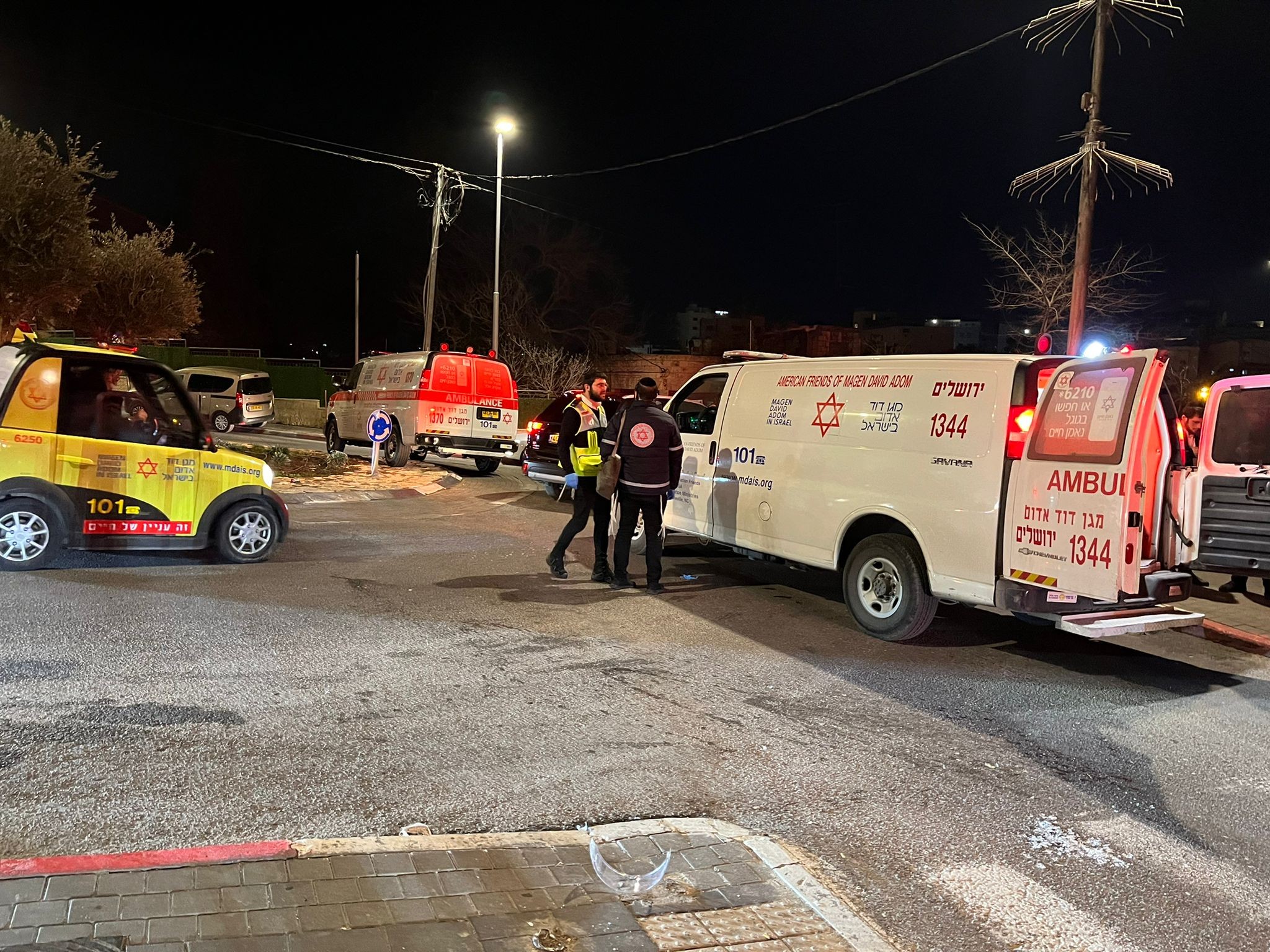 אירוע דריסה בשכונת שמעון הצדיק − צעיר יהודי נפצע