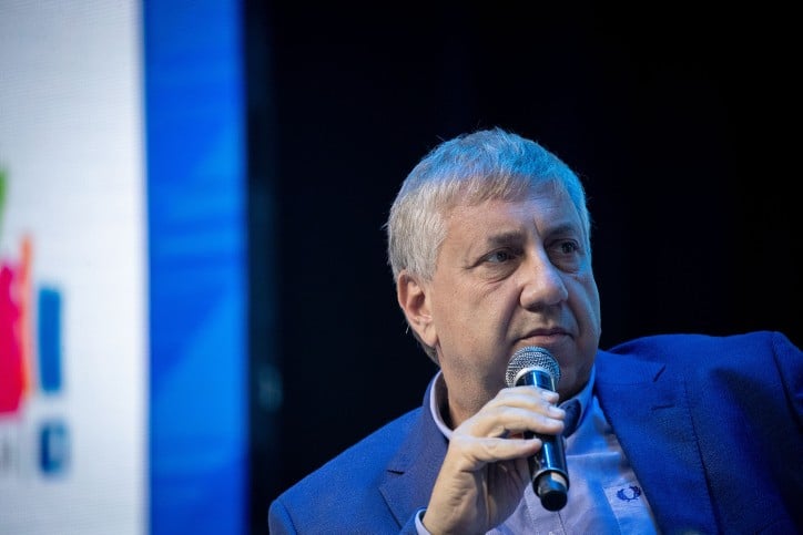 דרמה בשידור חי: ברדוגו נטש במפתיע את השידור בגל"צ | האזינו