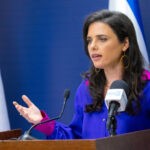 עתירת שגריר אוקראינה נגד המדינה: שקד תשיב לבג"צ בעצמה