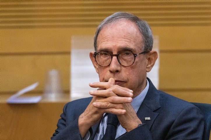 פרסום ראשון: שר התפוצות מעביר מיליוני שקלים למיזם בעל זיקה למפלגתו