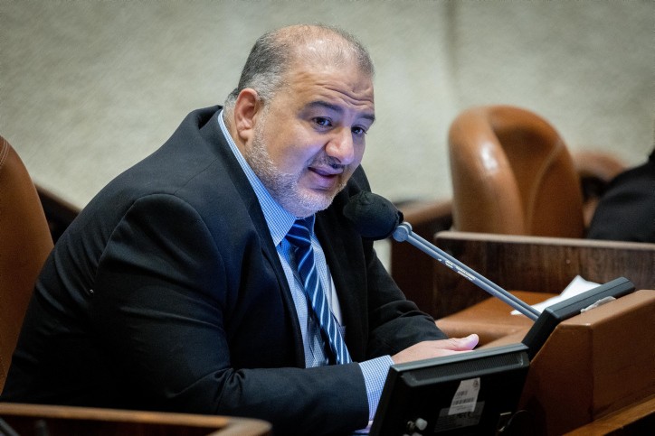 ח"כ מהאופוזיציה ליועמ"שית: לחקור במיידי את מנסור עבאס