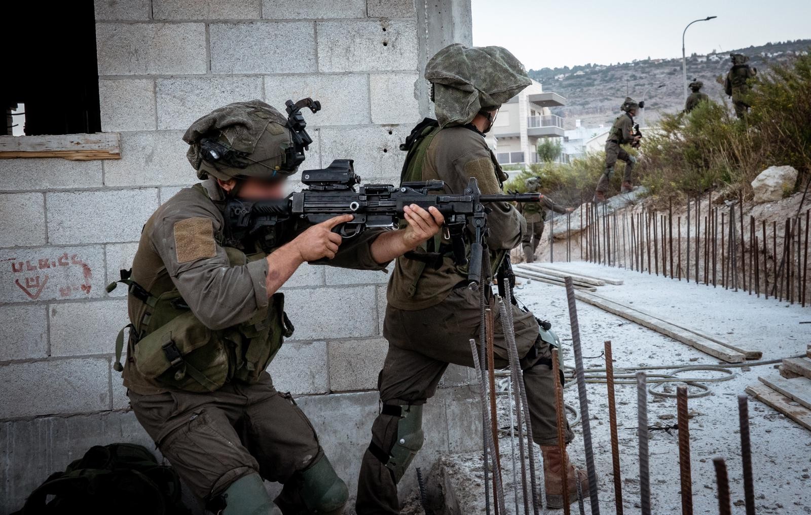 כוחות מיוחדים של צה"ל פשטו הלילה על כפר המחבל בבני ברק